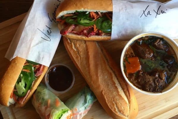Banh Mi & Ti