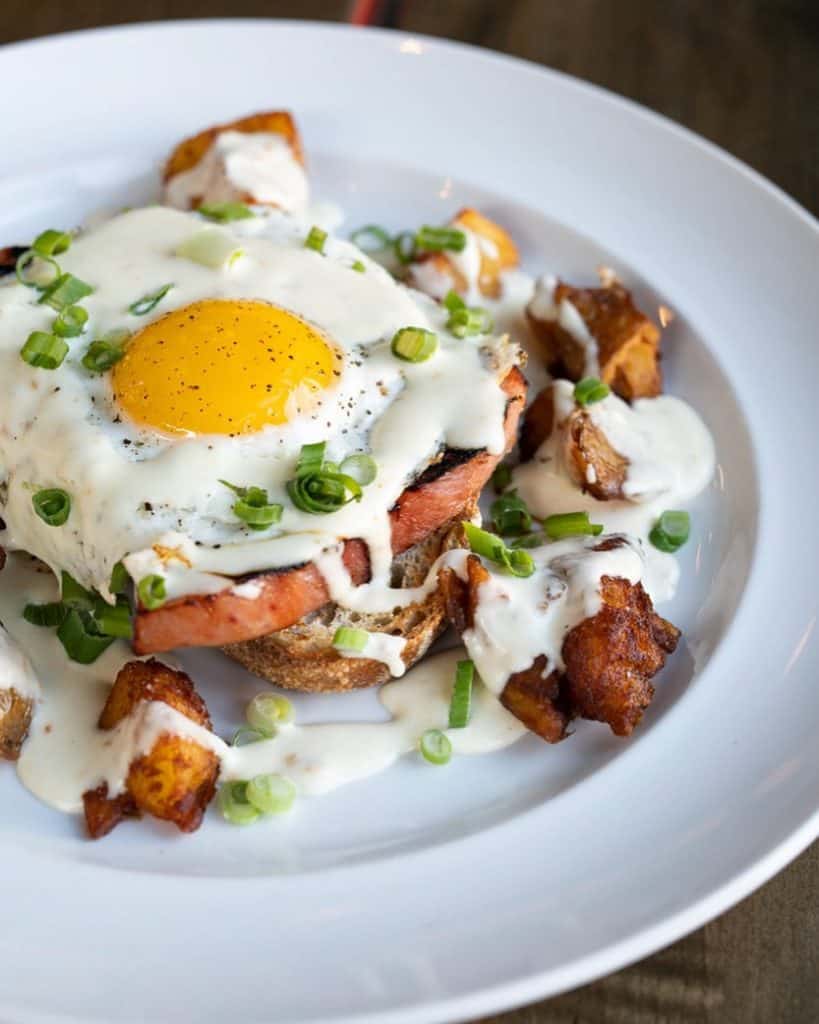 Saturday brunch in Pittsburgh