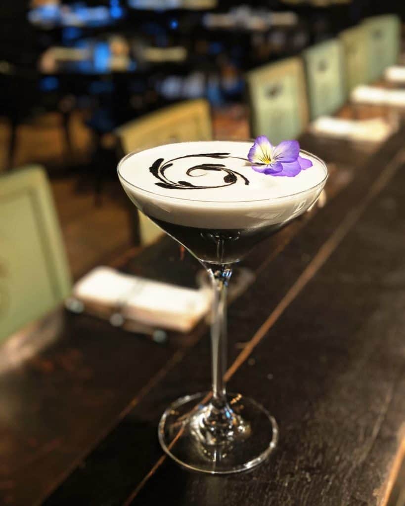 swanky Pittsburgh cocktail spots