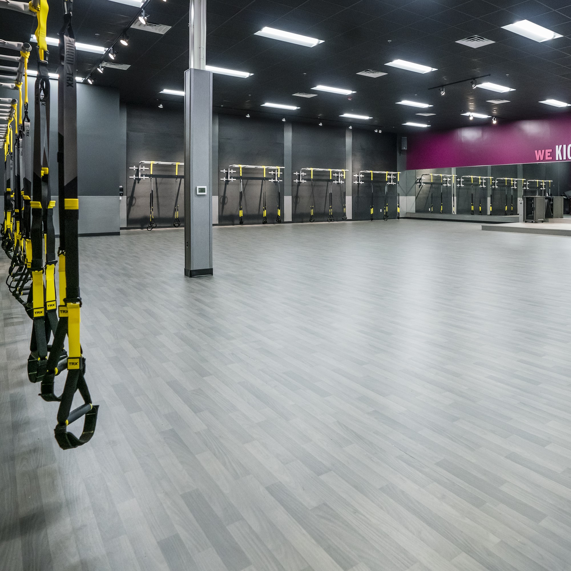 A large workout area at Crunch Fitness.