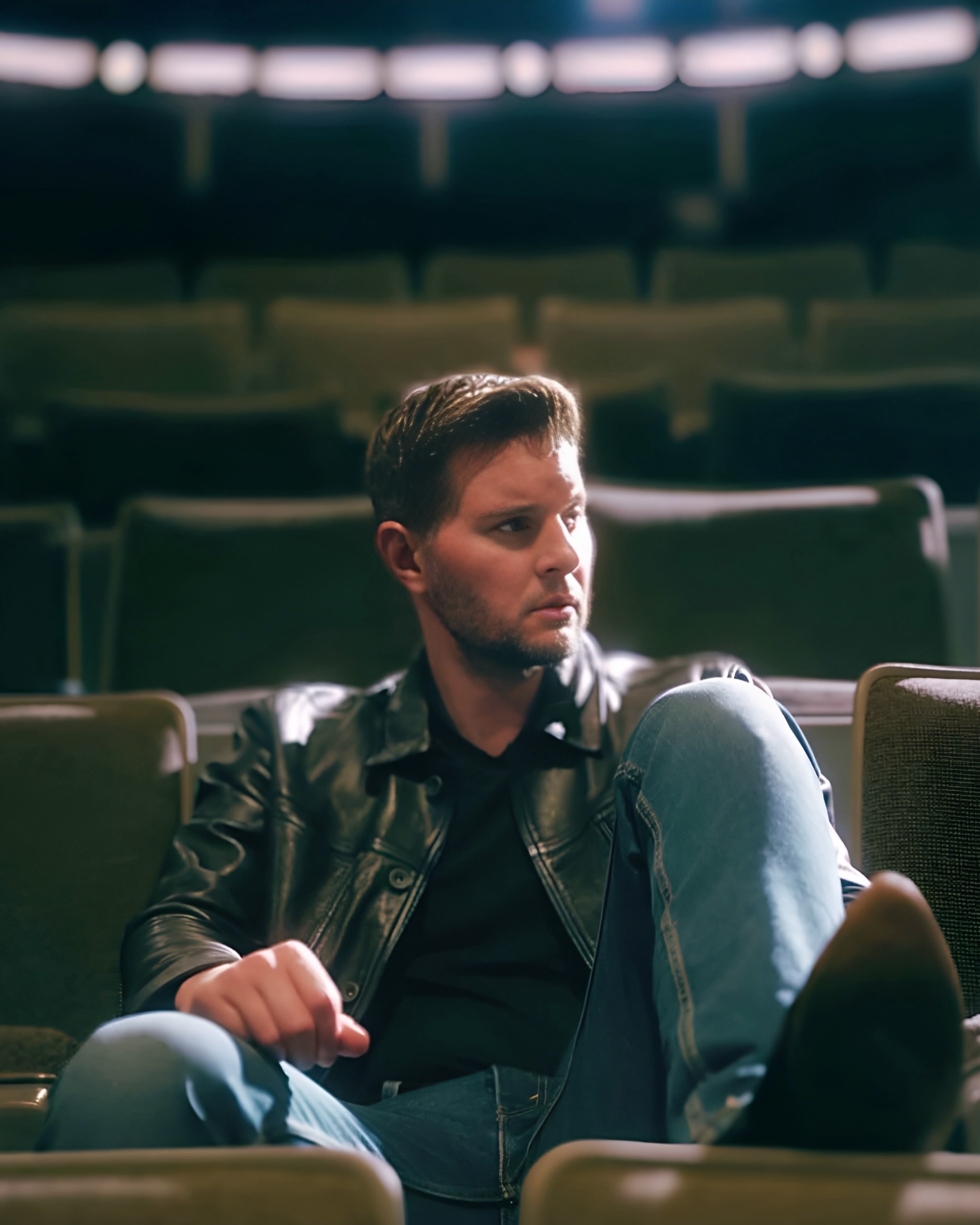 September Artist of the Month: Justin Fabus–Q+A with singer songwriter on his new single and more thumbnail